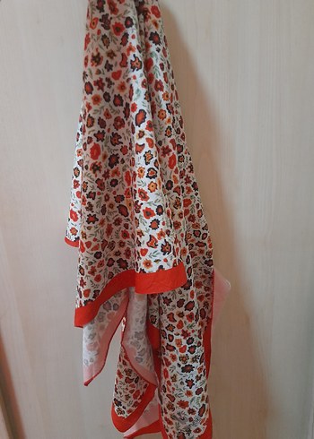Çiçek Desenli Renkli Bohem Kadın Şal