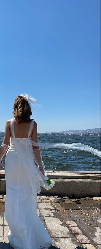 34 Beden beyaz Renk İnci detaylı şık abiye mezuniyet elbisesi