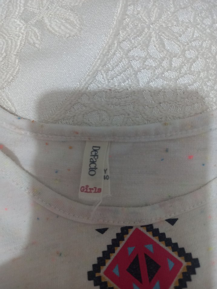 Kız Çocuk Pastel Beyaz Boncuklu Bohem Tişört - Görsel 2