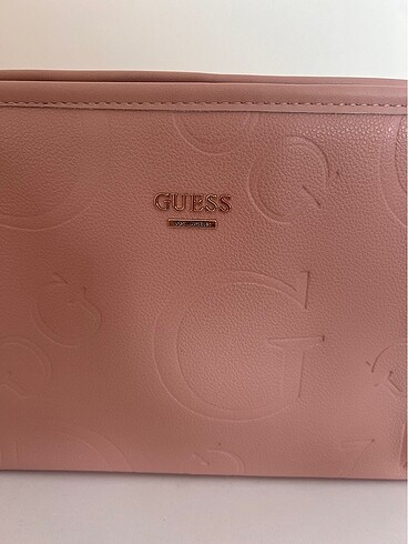 Guess Guess makyaj çantası