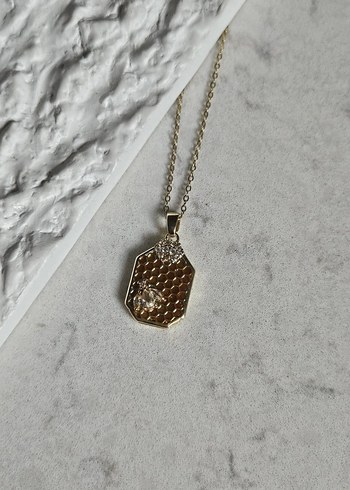 Modern Klasik Altın Zincirli Yılan Desenli Kolye - Görsel 3