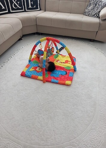  Oyun halısı ve bebe yatmaz 