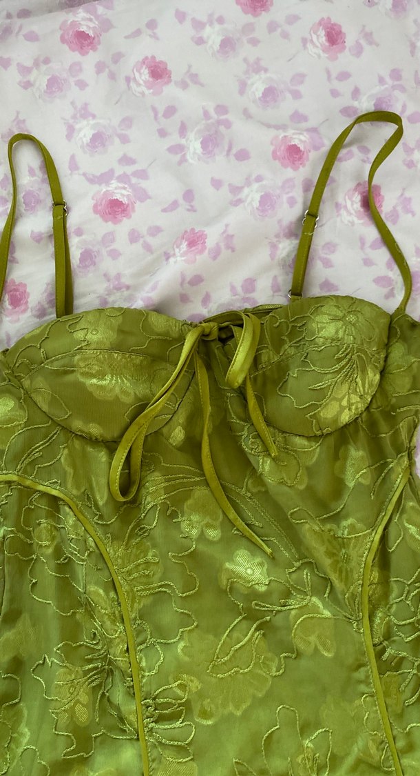 Dantel İşlemeli Yeşil Midi Elbise - Görsel 2