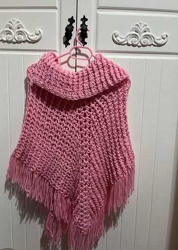 Pembe Kapüşonlu Örgü Kız Panço - Görsel 3