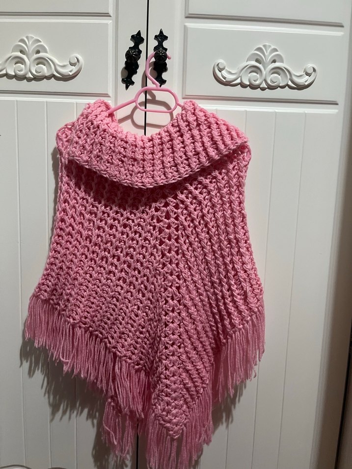 Pembe Kapüşonlu Örgü Kız Panço - Görsel 2