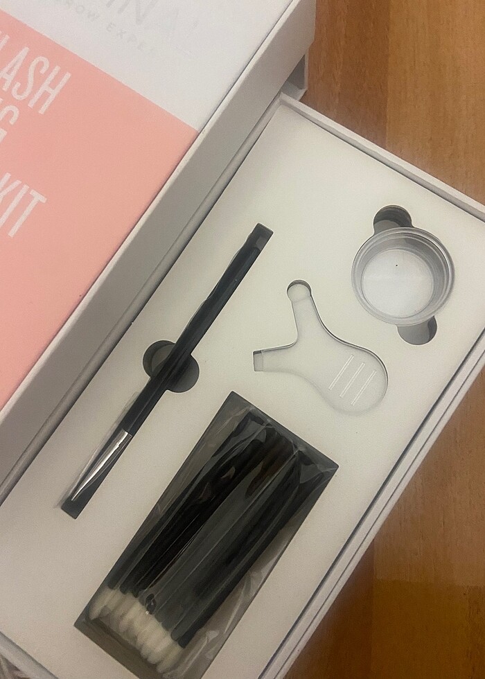 Kirpik lifting seti kiti - Görsel 2