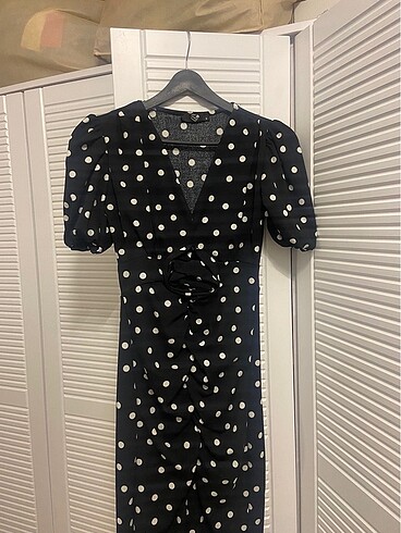 Elbise üste oturan - Görsel 2