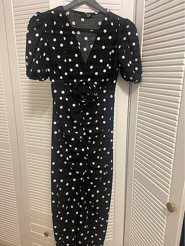 Elbise üste oturan - Görsel 3