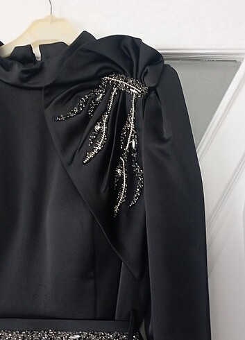 Saten abiye siyah - Görsel 4