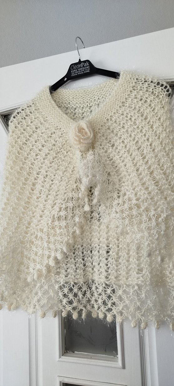 Dantel Detaylı Beyaz Örgü Kadın Şal - Görsel 4