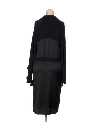 s Beden Zara Trenchcoat %70 İndirimli.