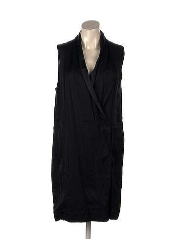 H&M Yelek %70 İndirimli.