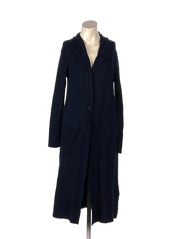 Stradivarius Hırka %70 İndirimli.