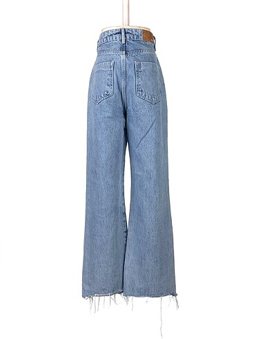34 Beden Zara Jean / Kot %70 İndirimli.