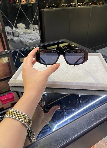 Prada Prada siyah ithal güneş gözlüğü 
