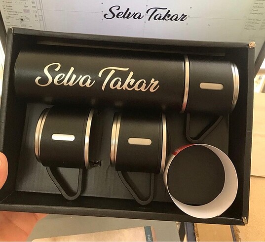  Beden siyah Renk Termos siyah üç bardaklı