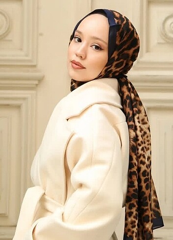  Beden Leopar desenli ipek şal