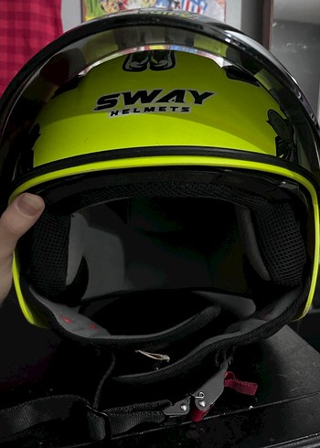 SWAY Sarı Renkli Baskılı Motosiklet Kaskı - Görsel 3