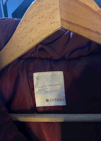 Bordo Fermuarlı Kapüşonlu Kadın Yelek - Görsel 3