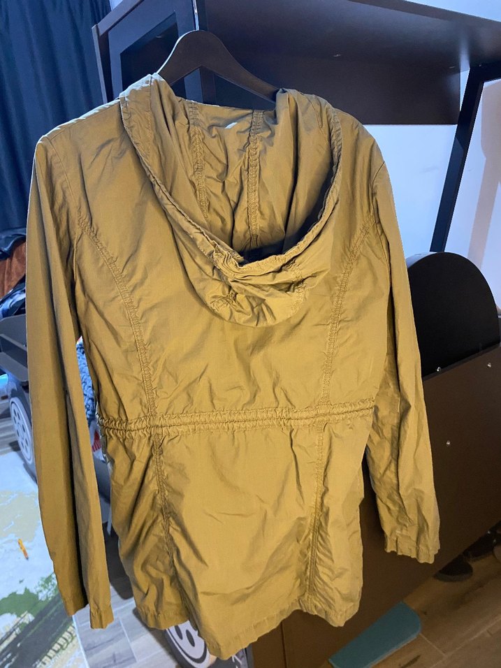 Yeşil Düğmeli Kadın Ceket - Görsel 2