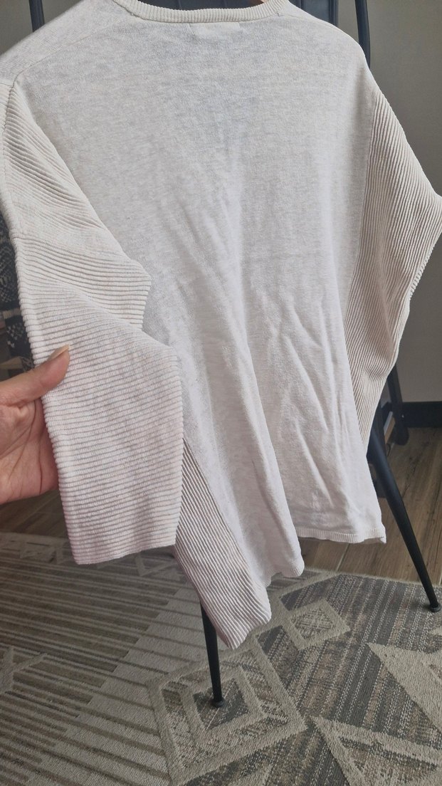 Bej V Yaka Uzun Kollu Kadın Triko - Görsel 5