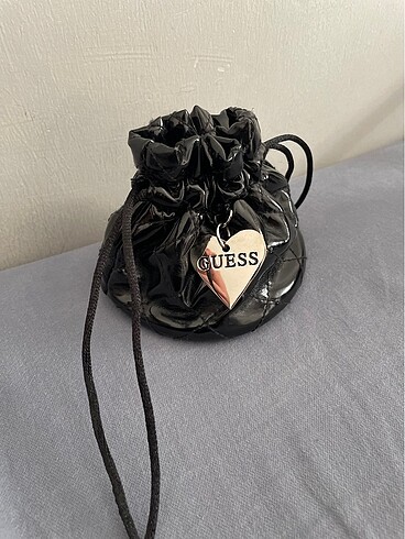 Guess saat kutusu çantası