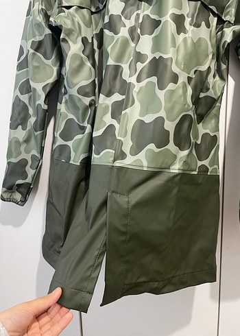 Düğmeli Kamuflaj Kadın Yağmurluk - Görsel 5