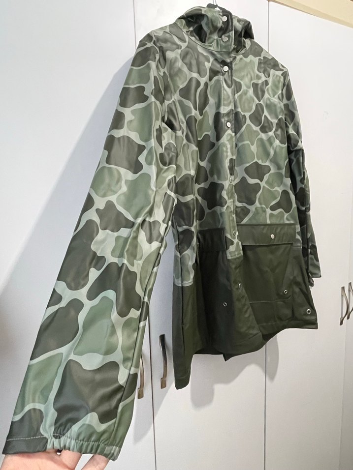 Düğmeli Kamuflaj Kadın Yağmurluk - Görsel 2