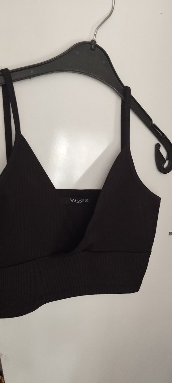 Siyah crop - Görsel 2