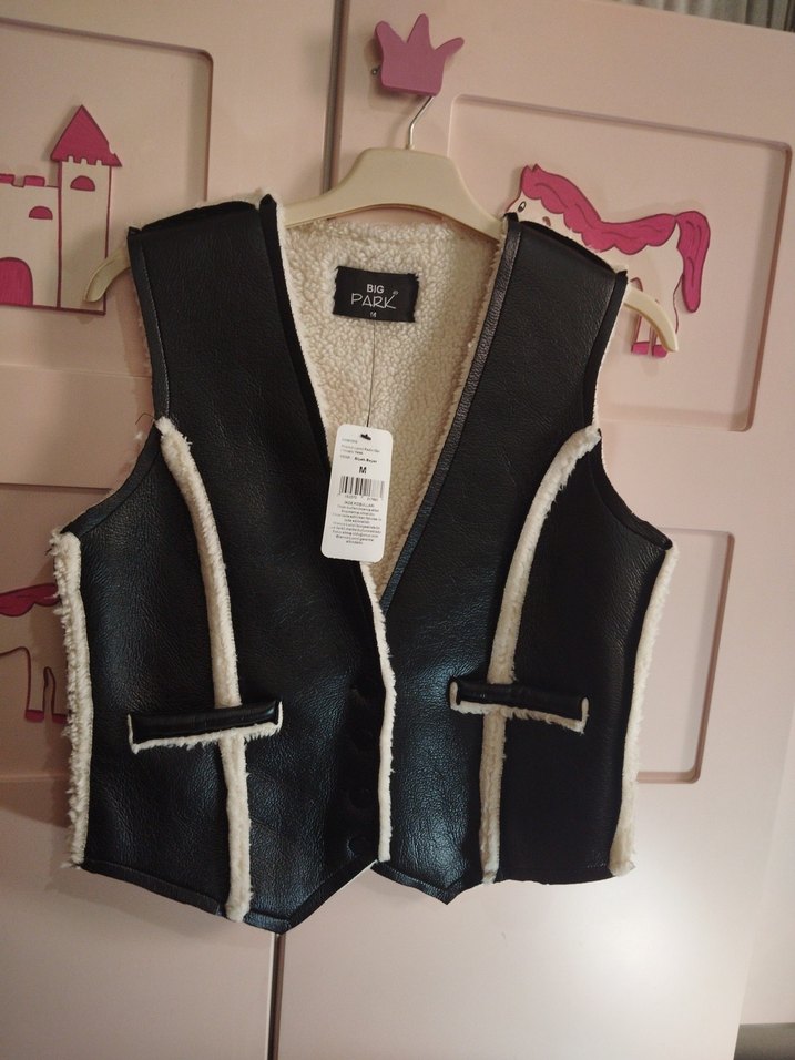 Kürklü Siyah Deri Kadın Yelek - Görsel 2