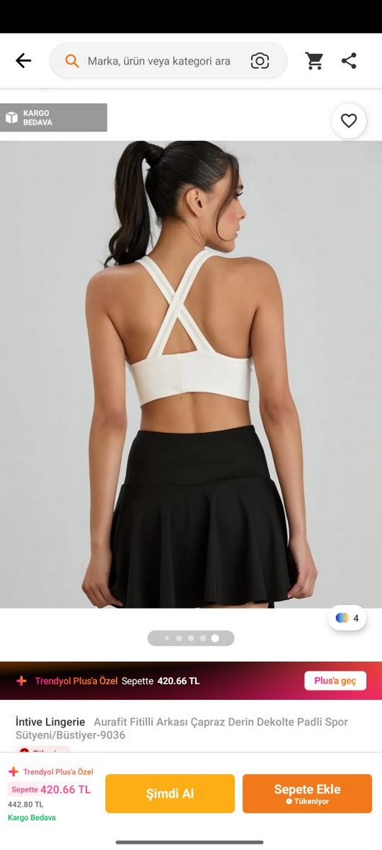 Beyaz V Yaka Kısa Crop Top - Görsel 2