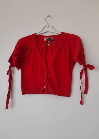 Kız Çocuk Kırmızı Düğmeli Bolero - Görsel 2