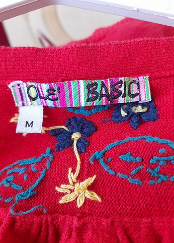 Kız Çocuk Kırmızı Düğmeli Bolero - Görsel 4