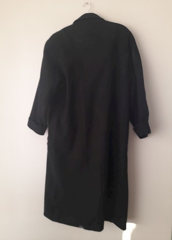 Siyah Uzun Düğmeli manto.kaşe.yün
marka.aksu. - Görsel 3
