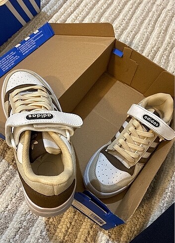 Adidas Spor ayakkabı