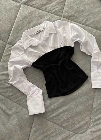 Zara Korse detaylı gömlek