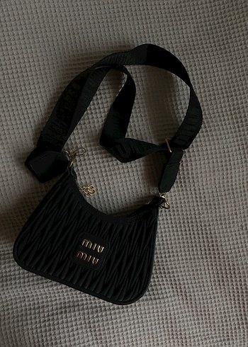Miu Miu Siyah Nakışlı Kadın Çanta - Görsel 3