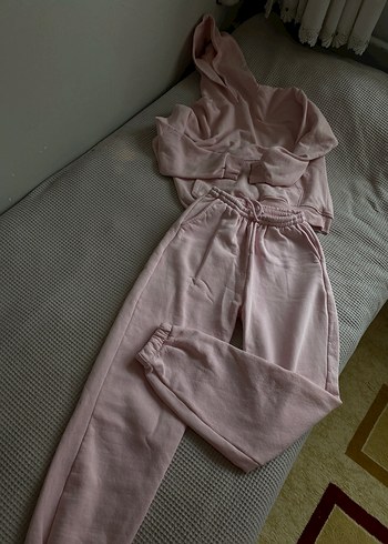Bershka muadili Pembe Eşofman takımı - Görsel 3