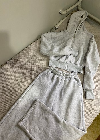 Gri eşofman takımı - Görsel 3