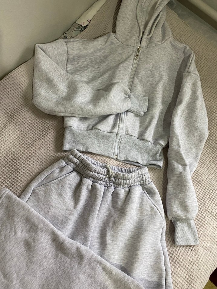 Gri eşofman takımı - Görsel 5