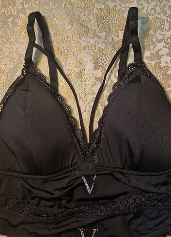 l Beden siyah Renk Victoria's secret siyah bralet takım