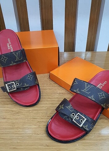 37 Beden Louis Vuitton Terlik 