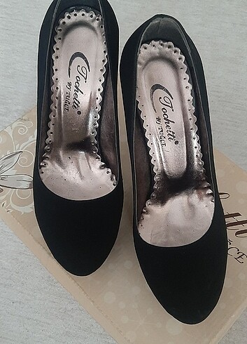 Siyah Nubuk Topuklu Ayakkabı - Görsel 4