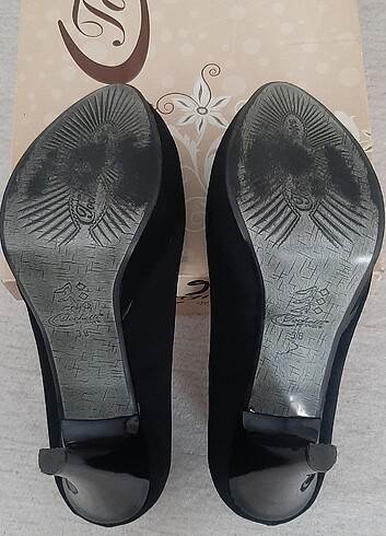 Siyah Nubuk Topuklu Ayakkabı - Görsel 8