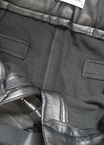 Kadın Siyah Deri Kemerli Mini Şort - Görsel 6