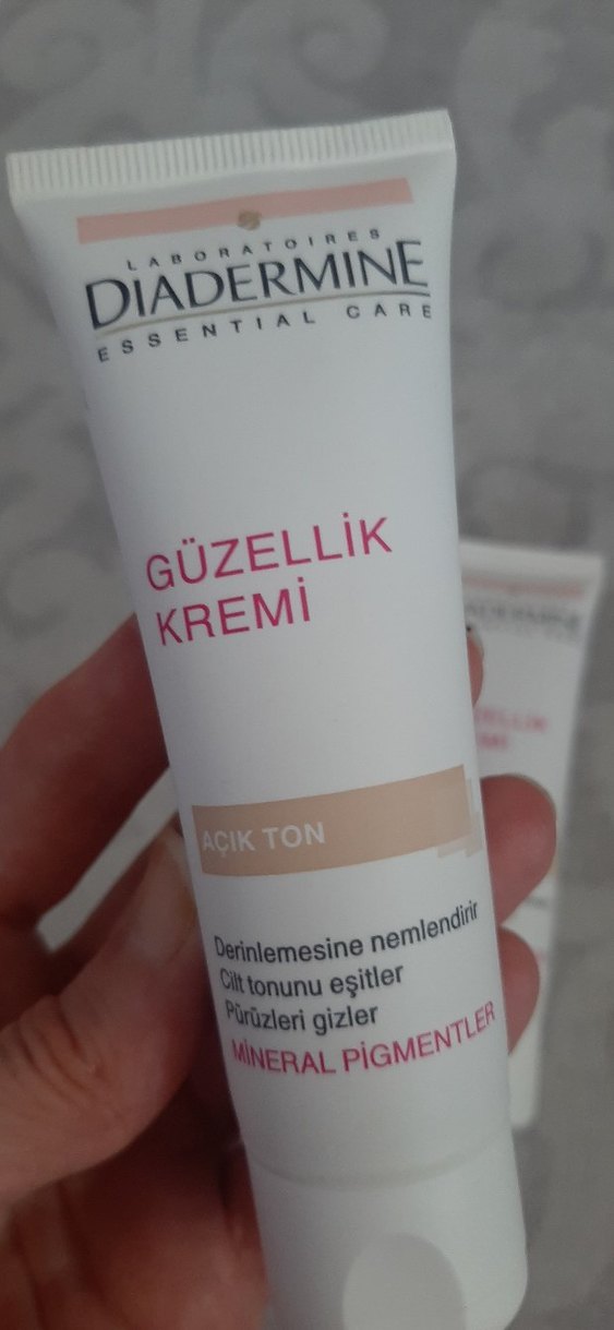 Diadermine Bej Açık Ton Güzellik Kremi - Görsel 4