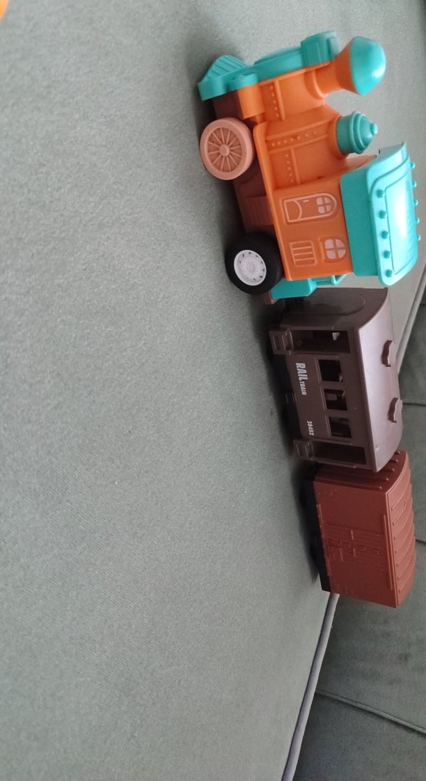 Renkli Oyuncak Tren Seti - Görsel 2