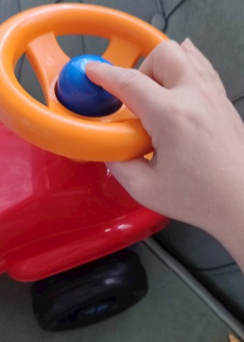 Renkli Kırmızı Oyuncak Araba - Görsel 6