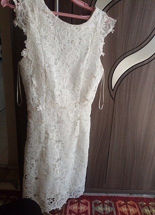 Nikah elbisesi
