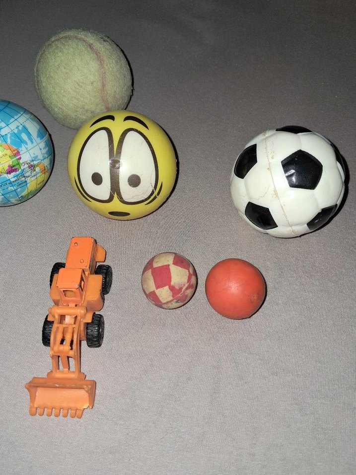 Renkli Mini Top ve Oyuncak Seti - Görsel 2